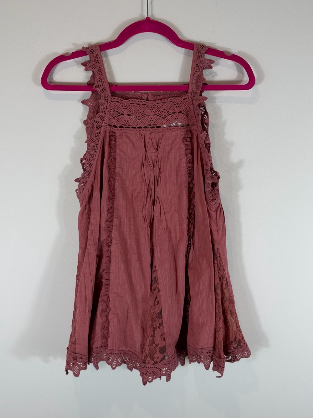 Anthropologie Rose Pink Crochet Lace Sleeveless Top Medium